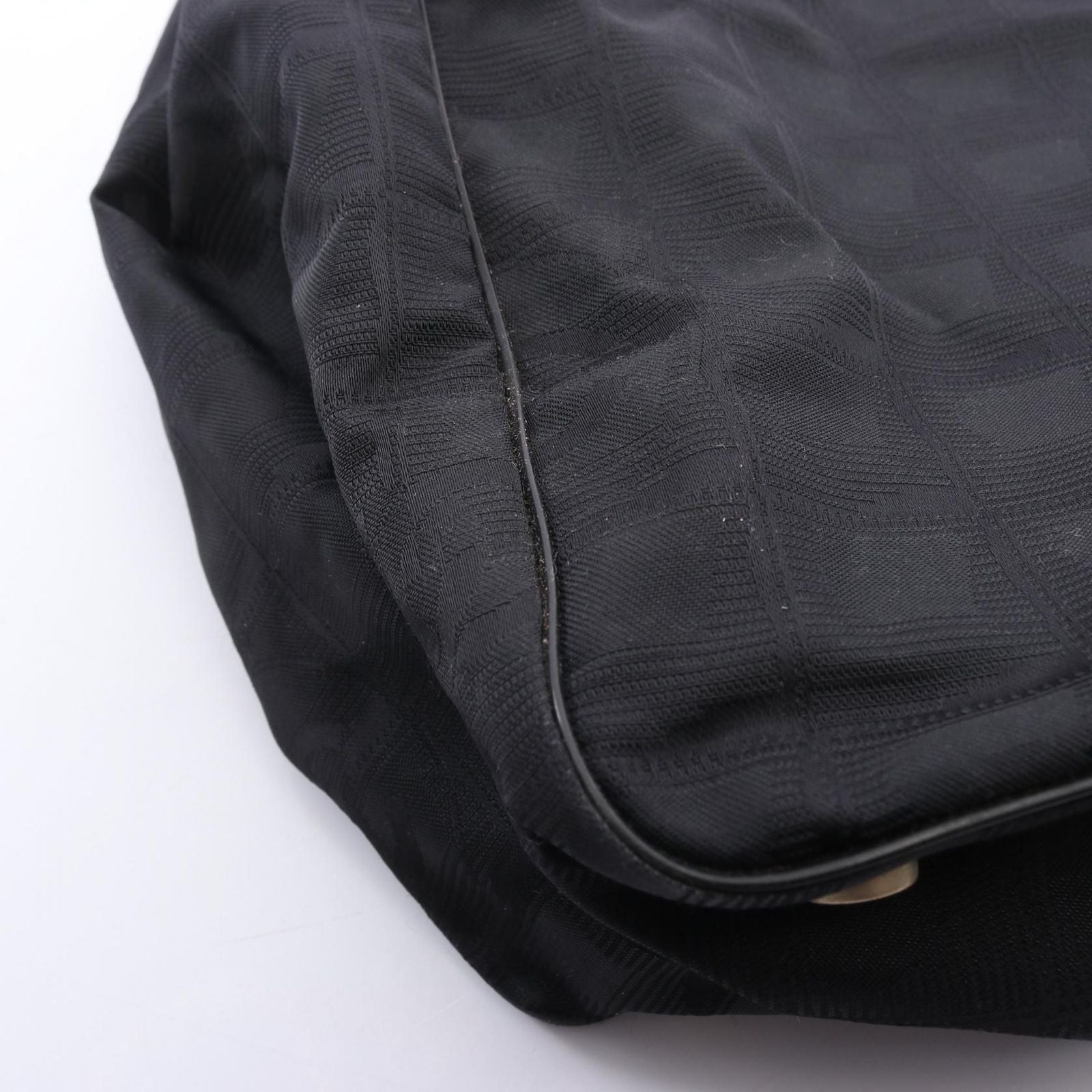 Chanel Tote New Travel Line Black Leather — view 9