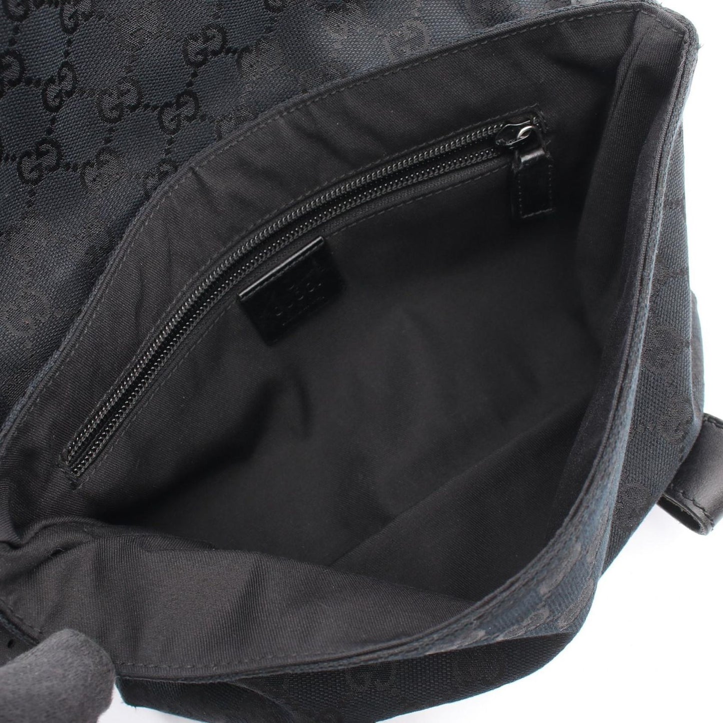 Gucci Waist Bag GG Canvas Black — view 3