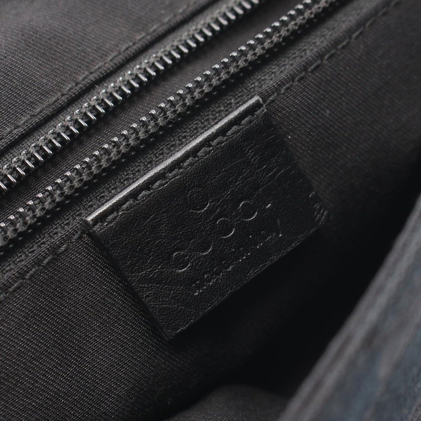 Gucci Waist Bag GG Canvas Black — view 4