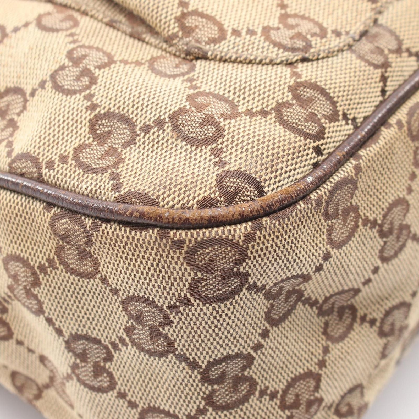 Gucci Shoulder Bag GG Canvas Beige — view 7