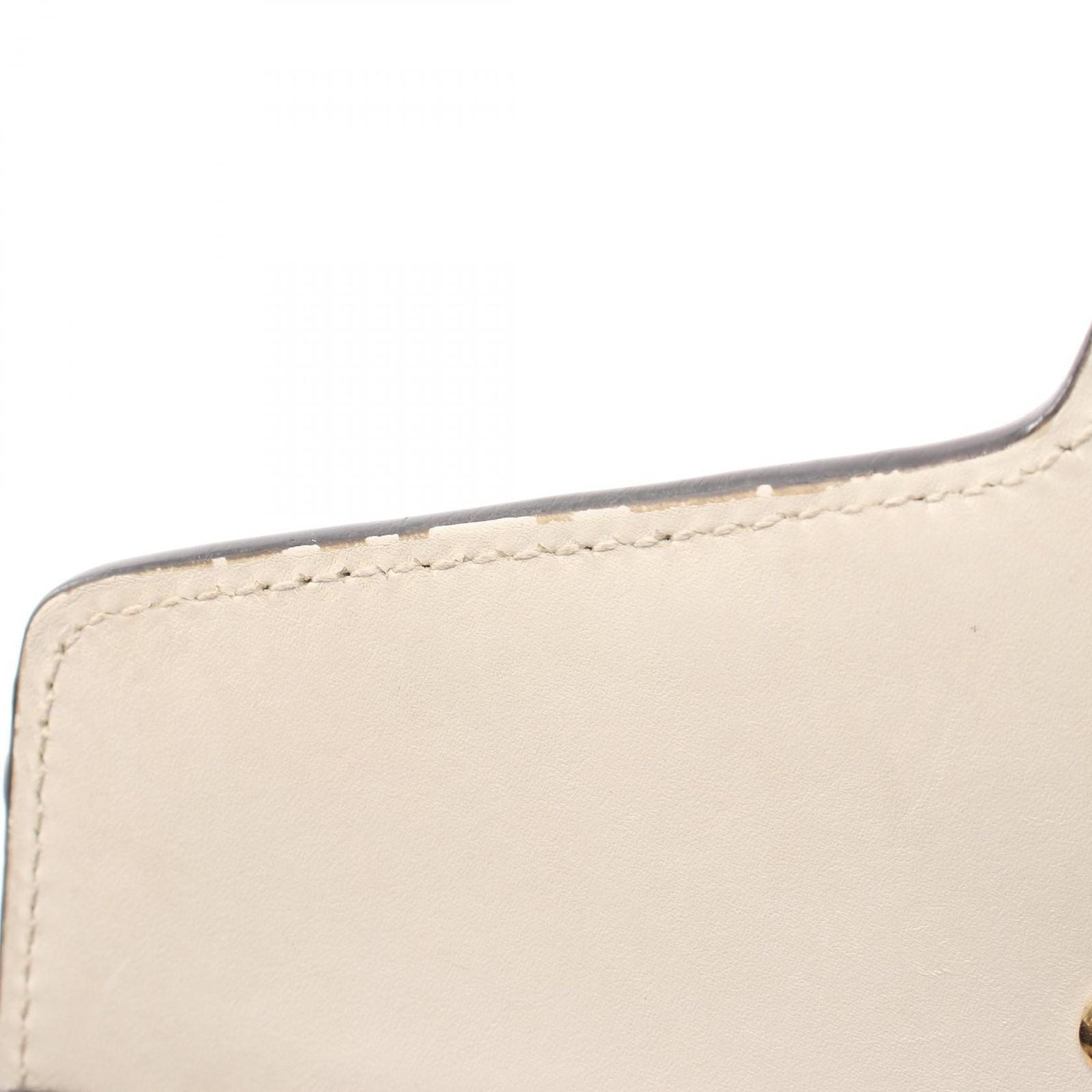 Gucci Shoulder Bag Sylvie Web Line Ivory Leather Chain — view 8