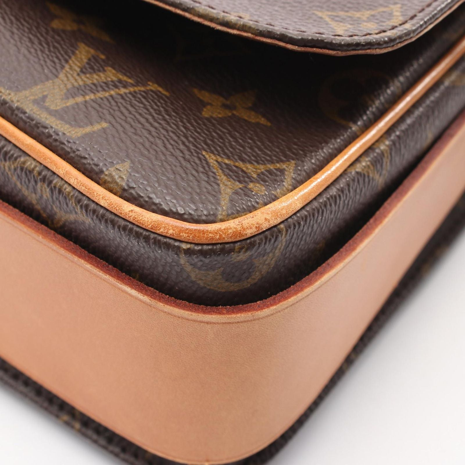 Louis Vuitton Shoulder Bag Cartouchiere GM Canvas Leather — view 7