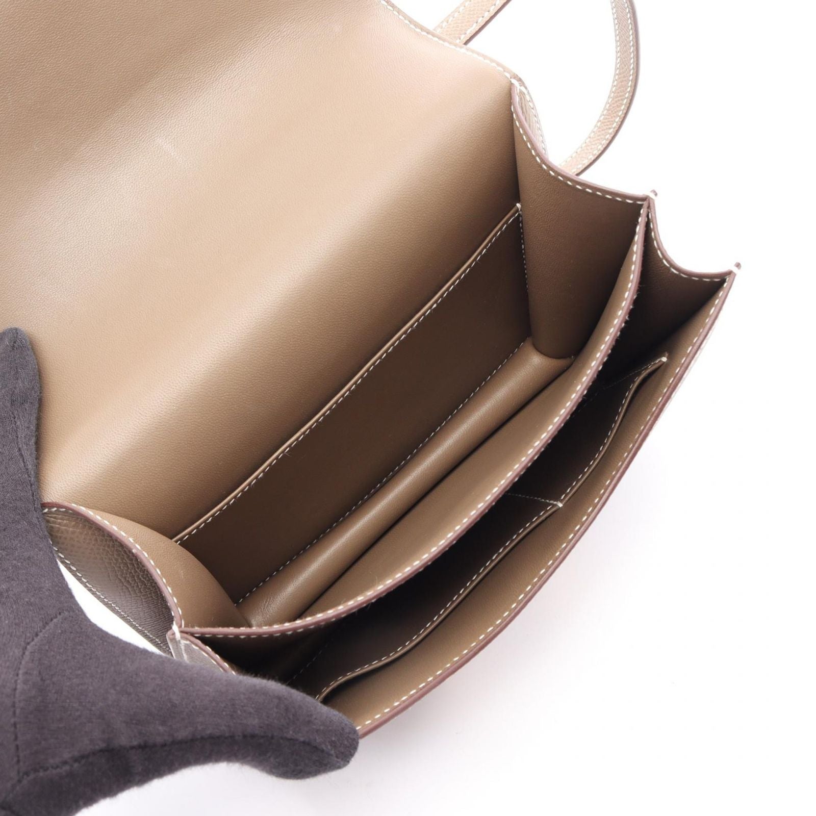 Hermes Shoulder Bag Constance 3 Mini Etoupe — view 3
