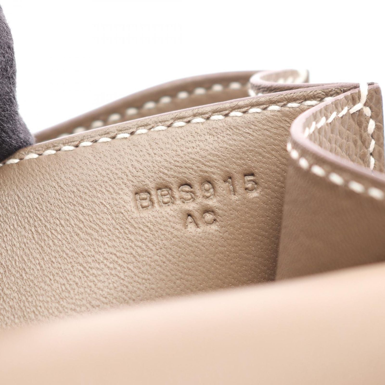 Hermes Shoulder Bag Constance 3 Mini Etoupe — view 5