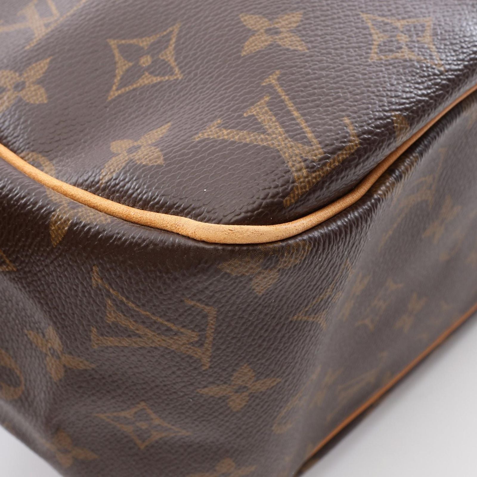 Louis Vuitton Shoulder Bag Batignolles Oriental Canvas Leather — view 8
