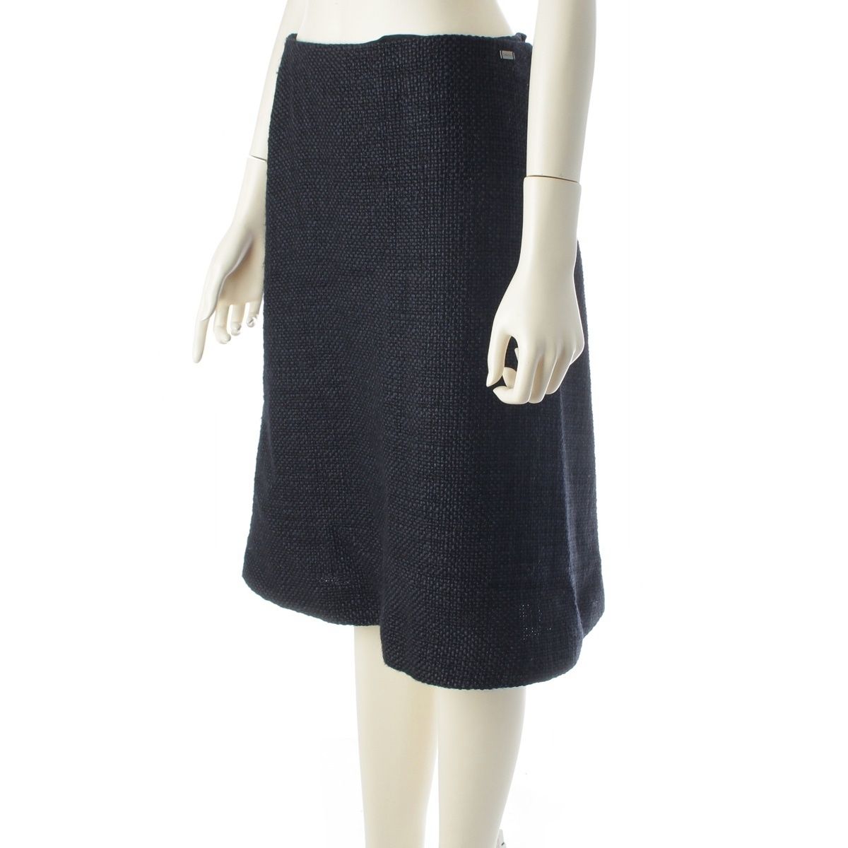 Chanel Tweed Sleeveless Top Skirt Set Navy 40 — view 5
