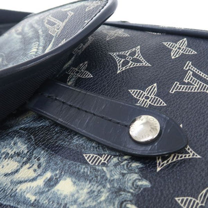 Louis Vuitton Savannah Messenger BB — view 4