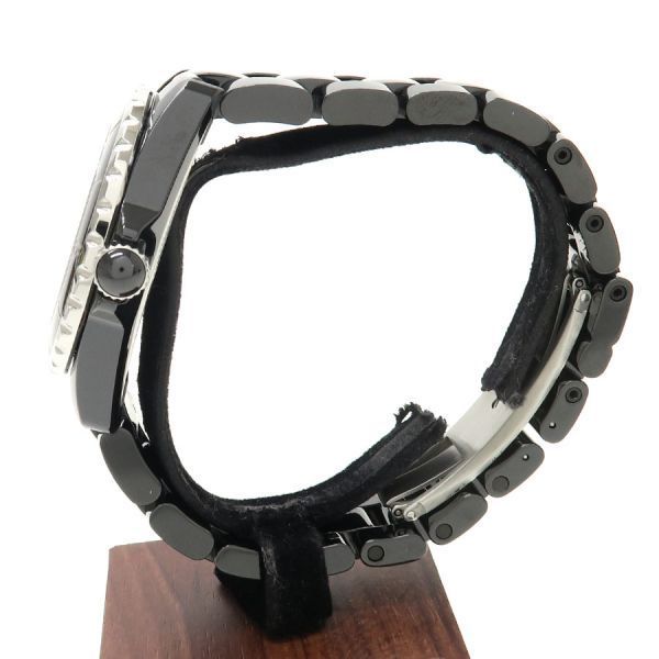 Chanel 38 Watch Black — view 3