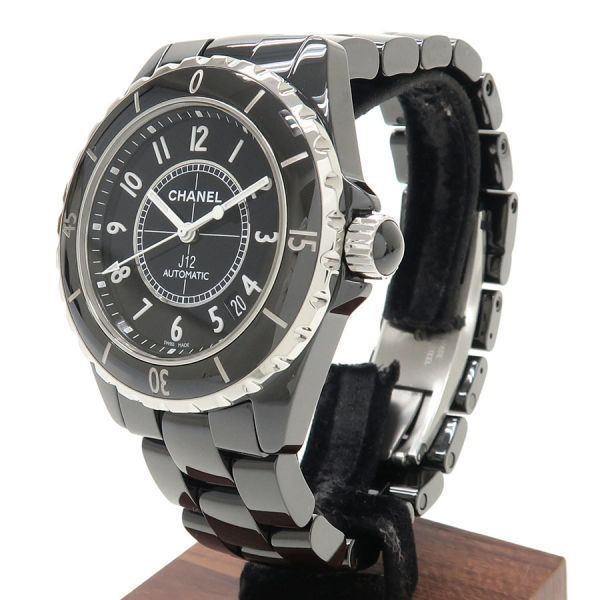 Chanel 38 Watch Black — view 2