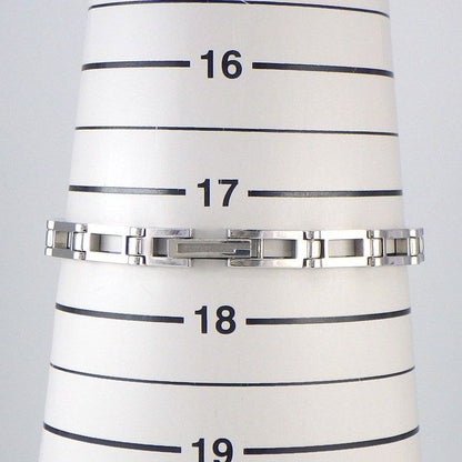 Gucci Watch Bangle Rectangular Silver Gyo Chez Dial SS — view 9