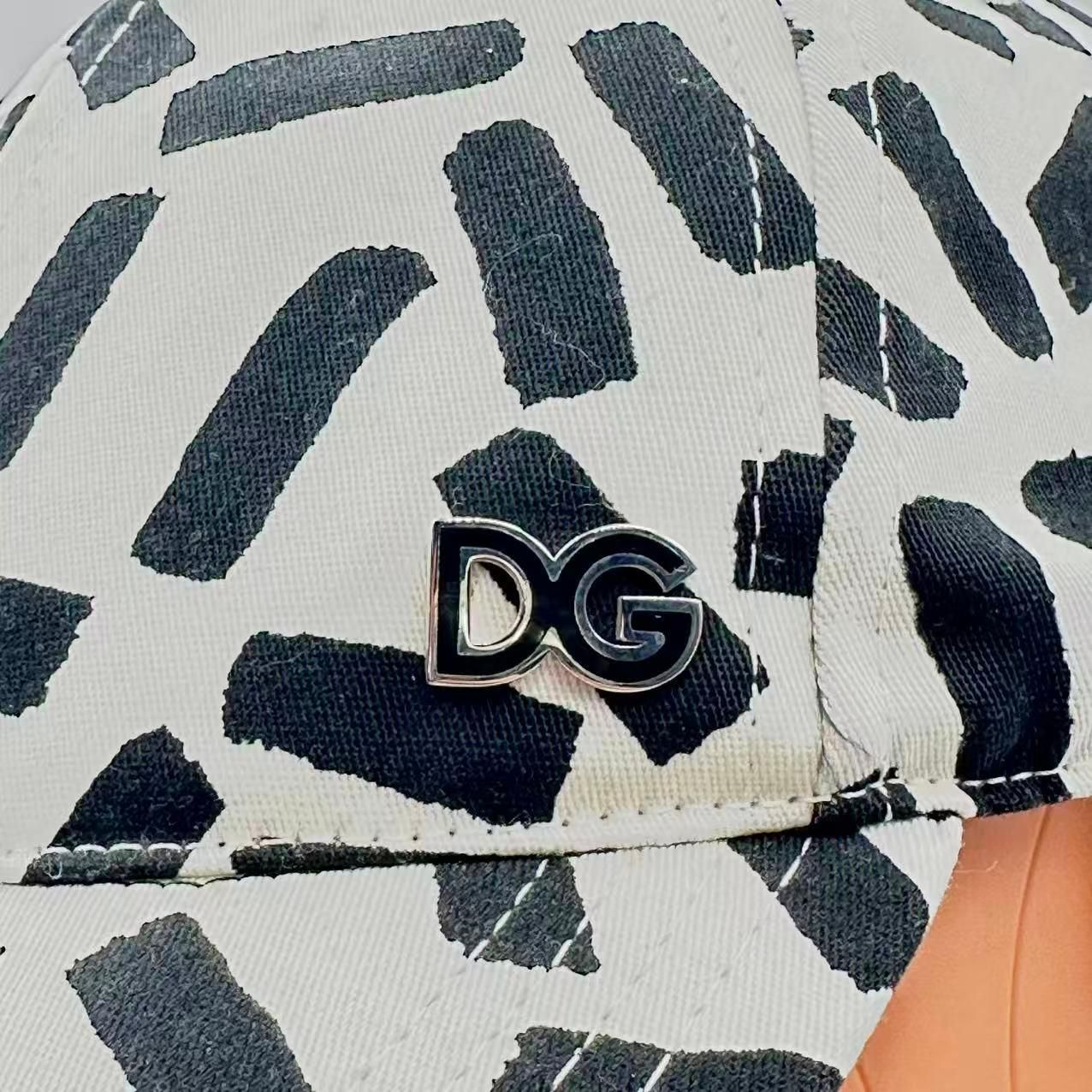 Dolce & Gabbana Cap DG Logo Baseball Cap White Black 59 — view 4