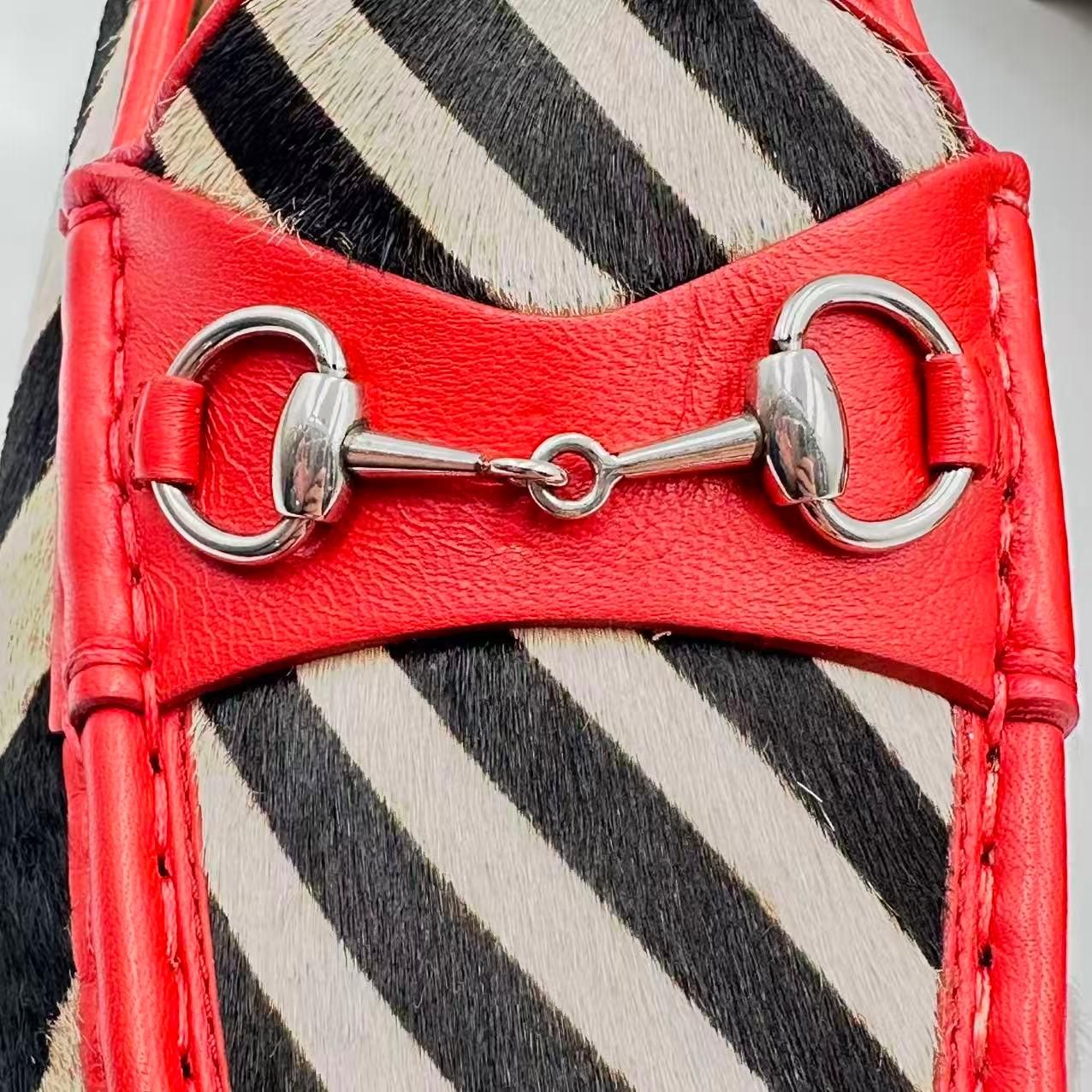 Gucci Loafers Leathe Zebra Pattern Red — view 7