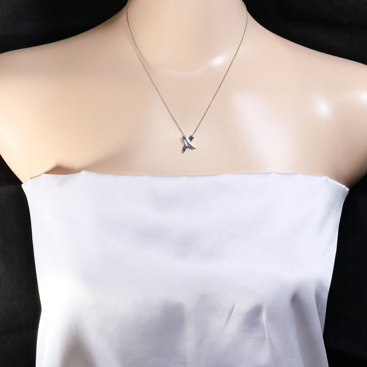 Tiffany & Co Kiss 925 Sterling Silver Necklace 41 cm — view 6