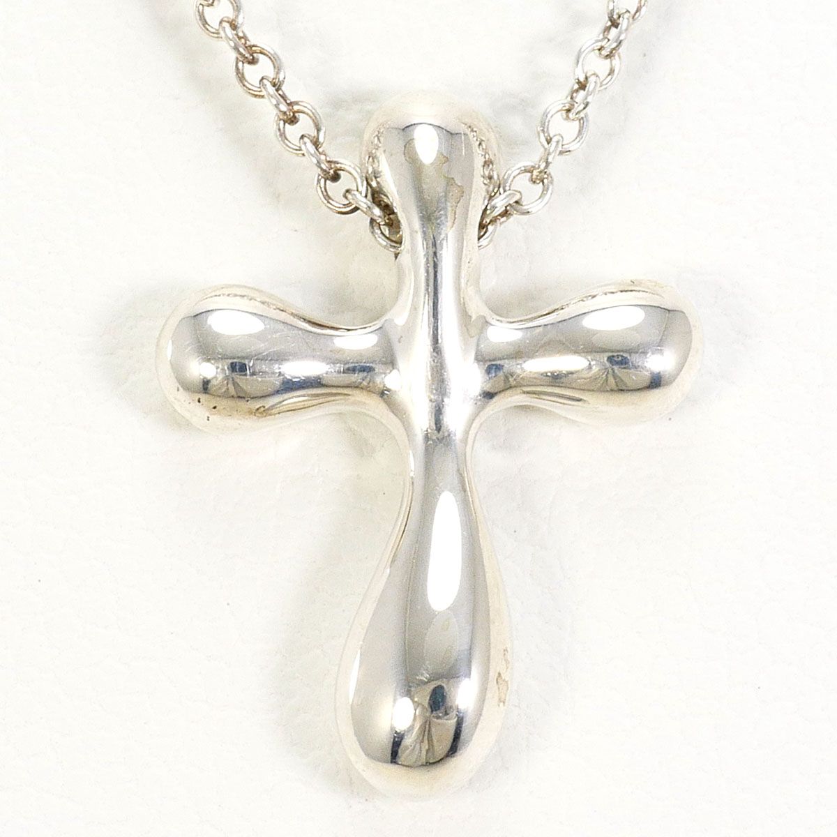Tiffany & Co Small Cross 925 Sterling Silver Necklace 41 cm — view 3