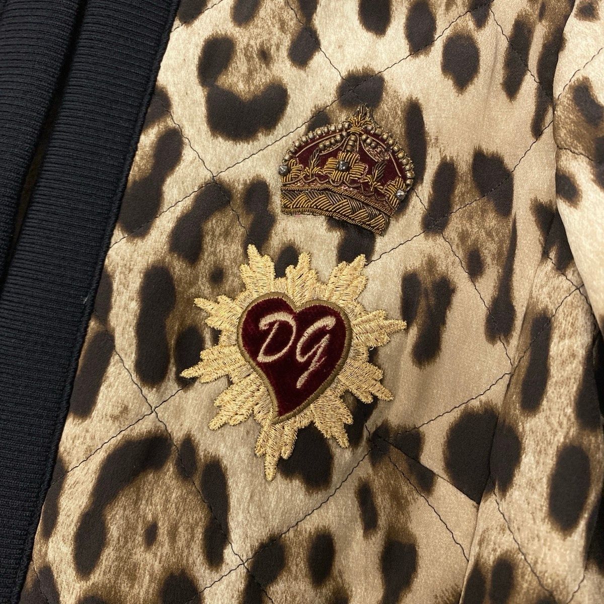 Dolce & Gabbana Leopard Print Quilted Jacket 38 Beige — view 8