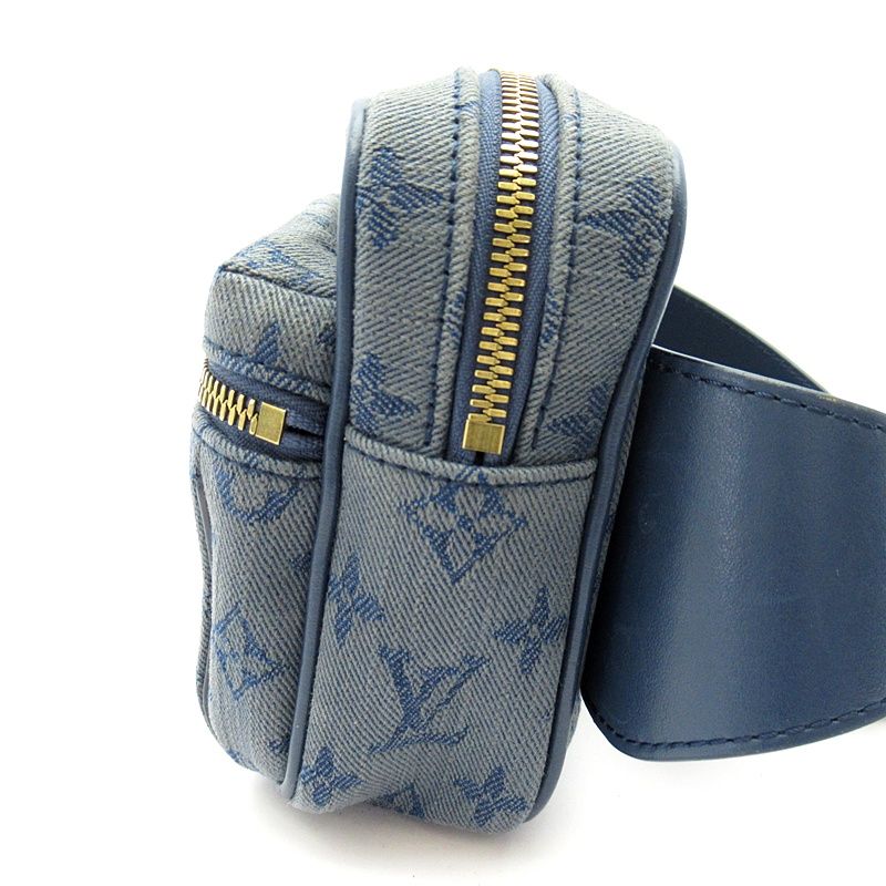 Louis Vuitton Bam Outdoor Monogram Denim Belt Bag Blue — view 3