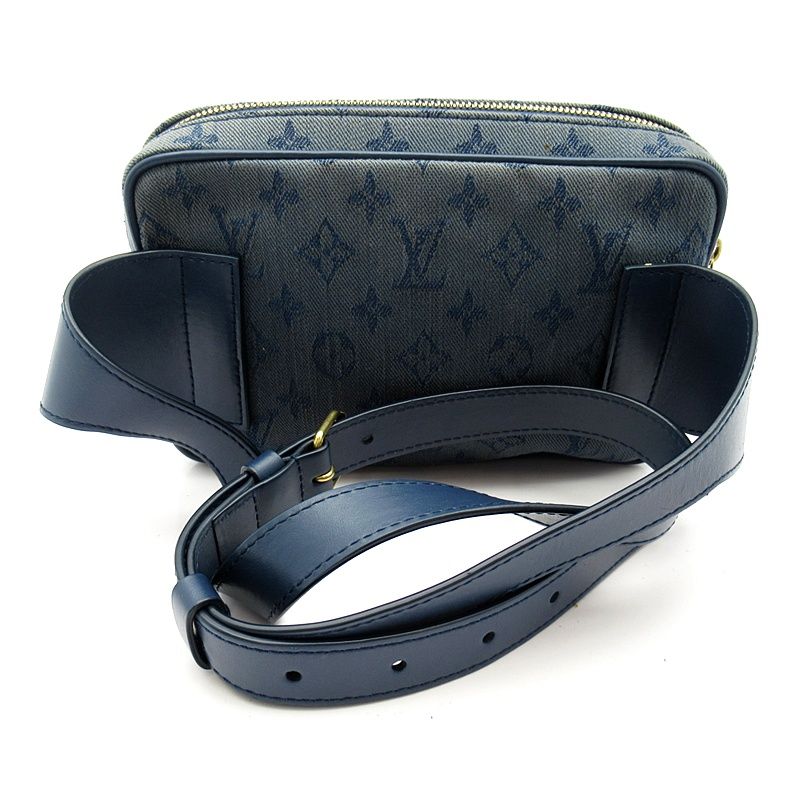 Louis Vuitton Bam Outdoor Monogram Denim Belt Bag Blue — view 4