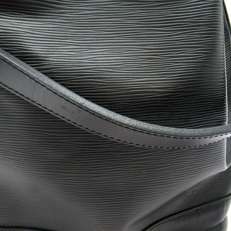 Louis Vuitton Noe Epi Shoulder Bag Noir — view 2