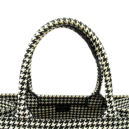 Dior Book Tote Canvas White Black Beauty — view 2