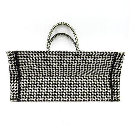 Dior Book Tote Canvas White Black Beauty — view 6
