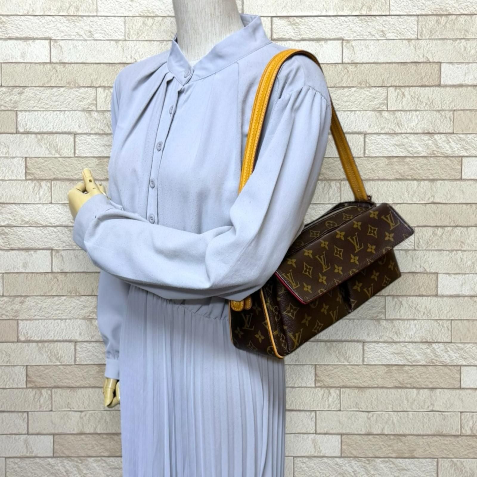 Louis Vuitton Viva Cite Monogram Shoulder Bag Canvas Brown — view 2
