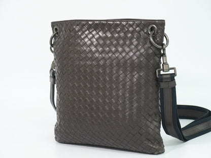Bottega Veneta Intrecciato Shoulder Bag Pochette Leather Brown — view 2