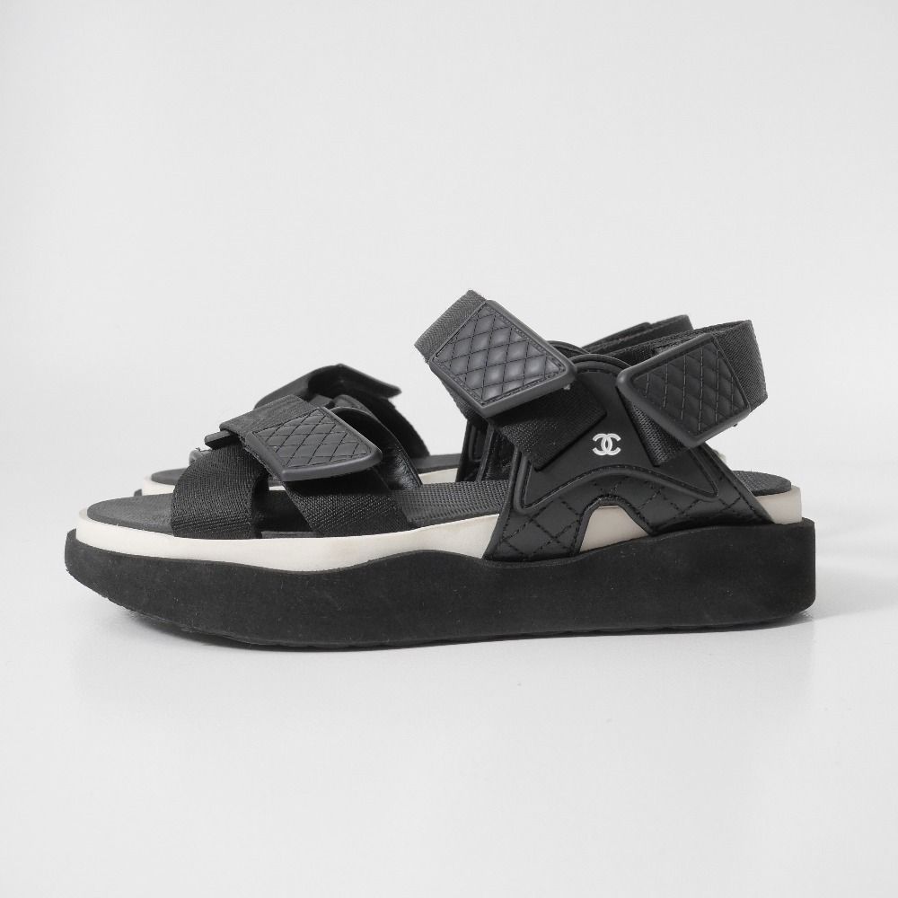 Chanel Sandals 36 CC Logo Quilted Sports Shoes — view 2