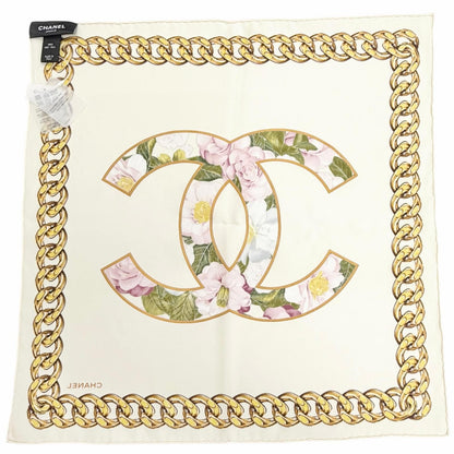 Chanel 122100 Scarf Beige — view 2