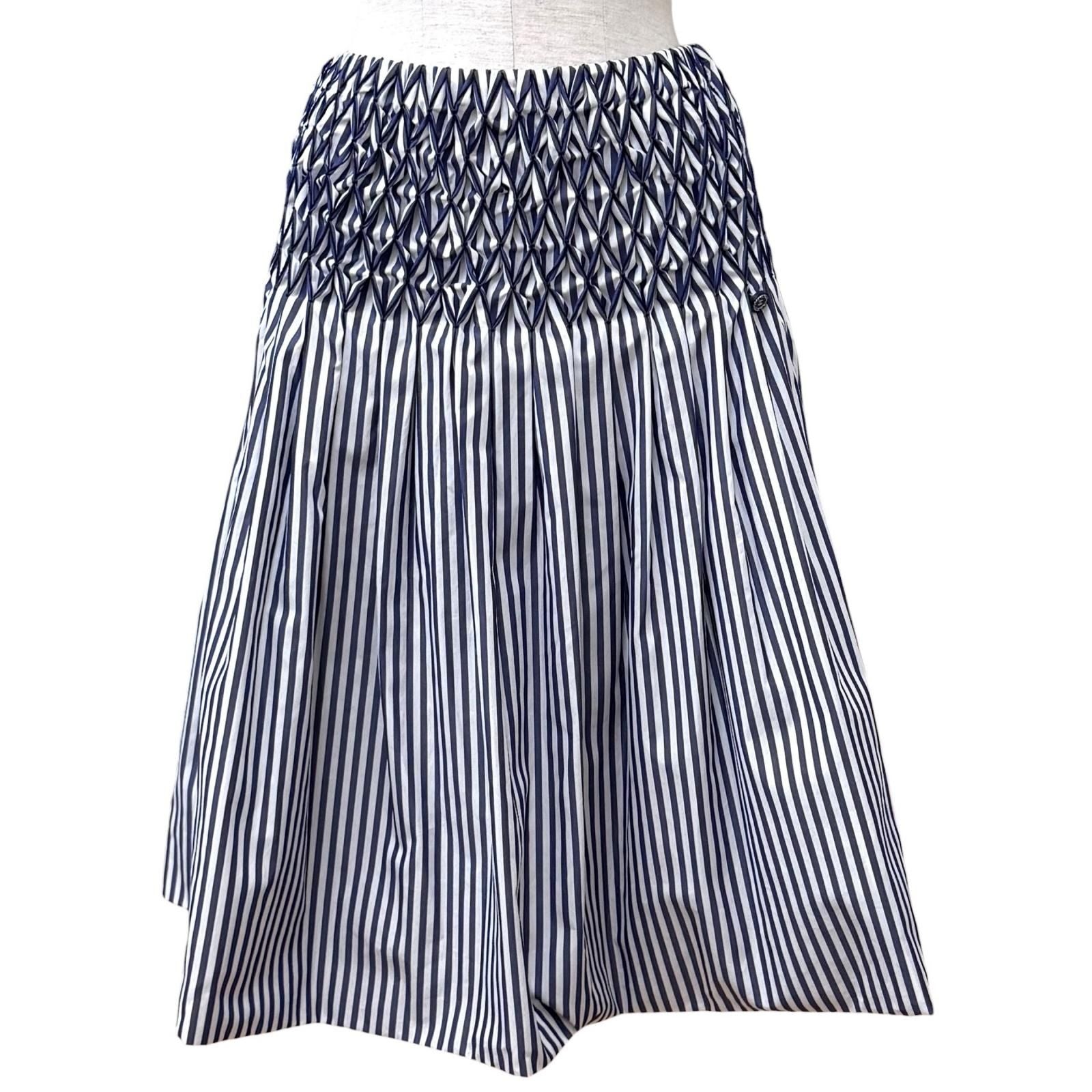 Chanel Cotton 100% CC Logo Plate Smocking Gathered Stripe Skirt Navy White 36