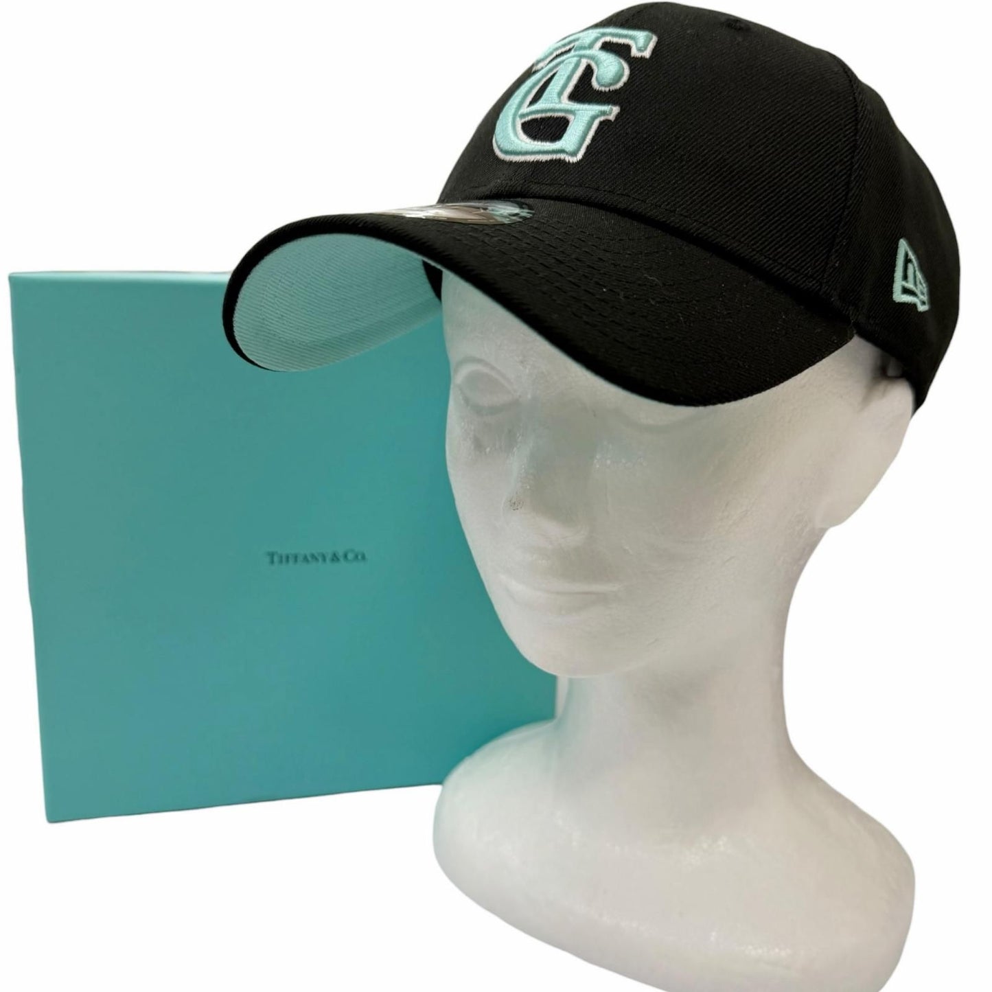 Tiffany & Co New Era Yomiuri Giants Anniversary Baseball Cap Black Light Blue — view 2