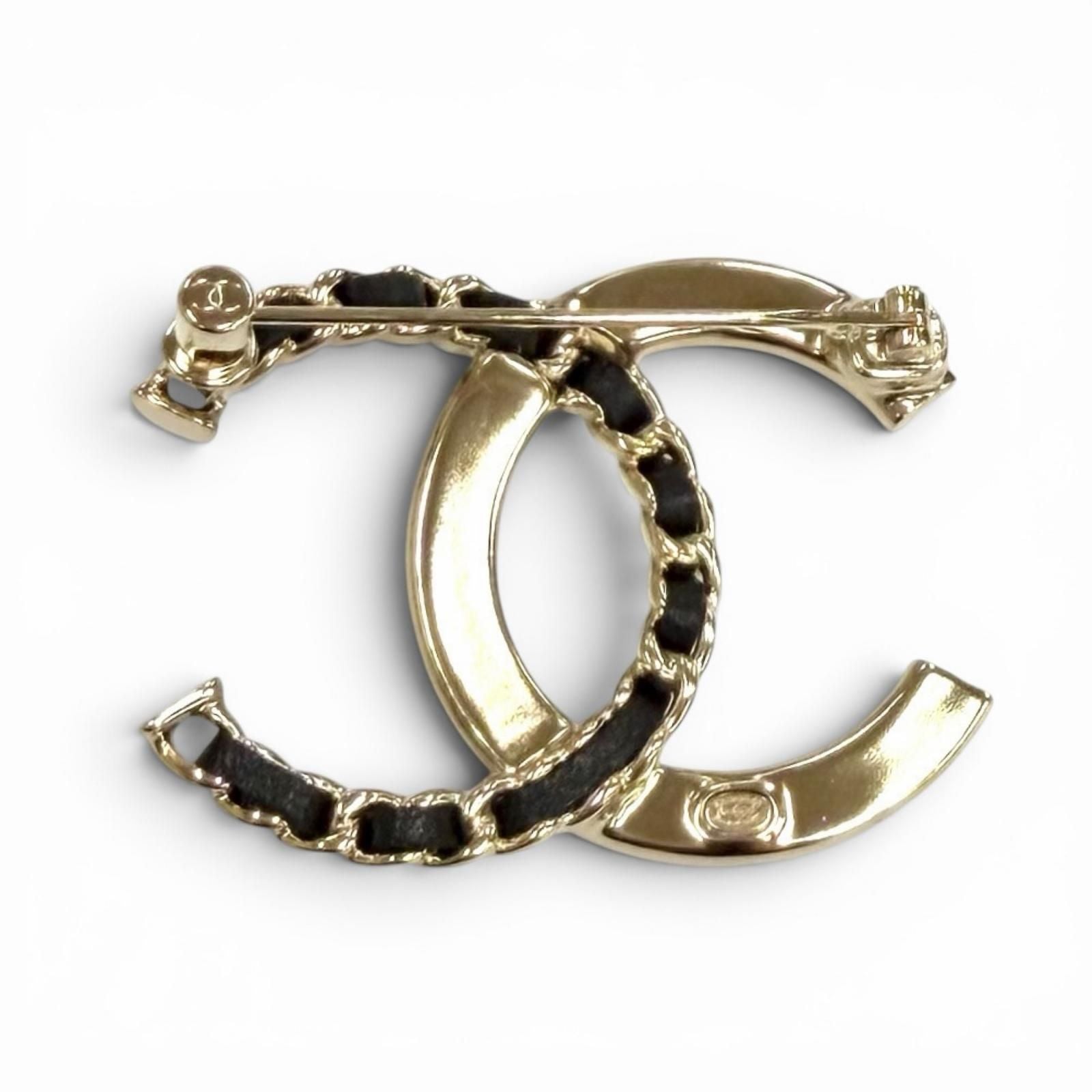 Chanel CC Logo Rhinestone Leather Chain Brooch Gold Black — view 3