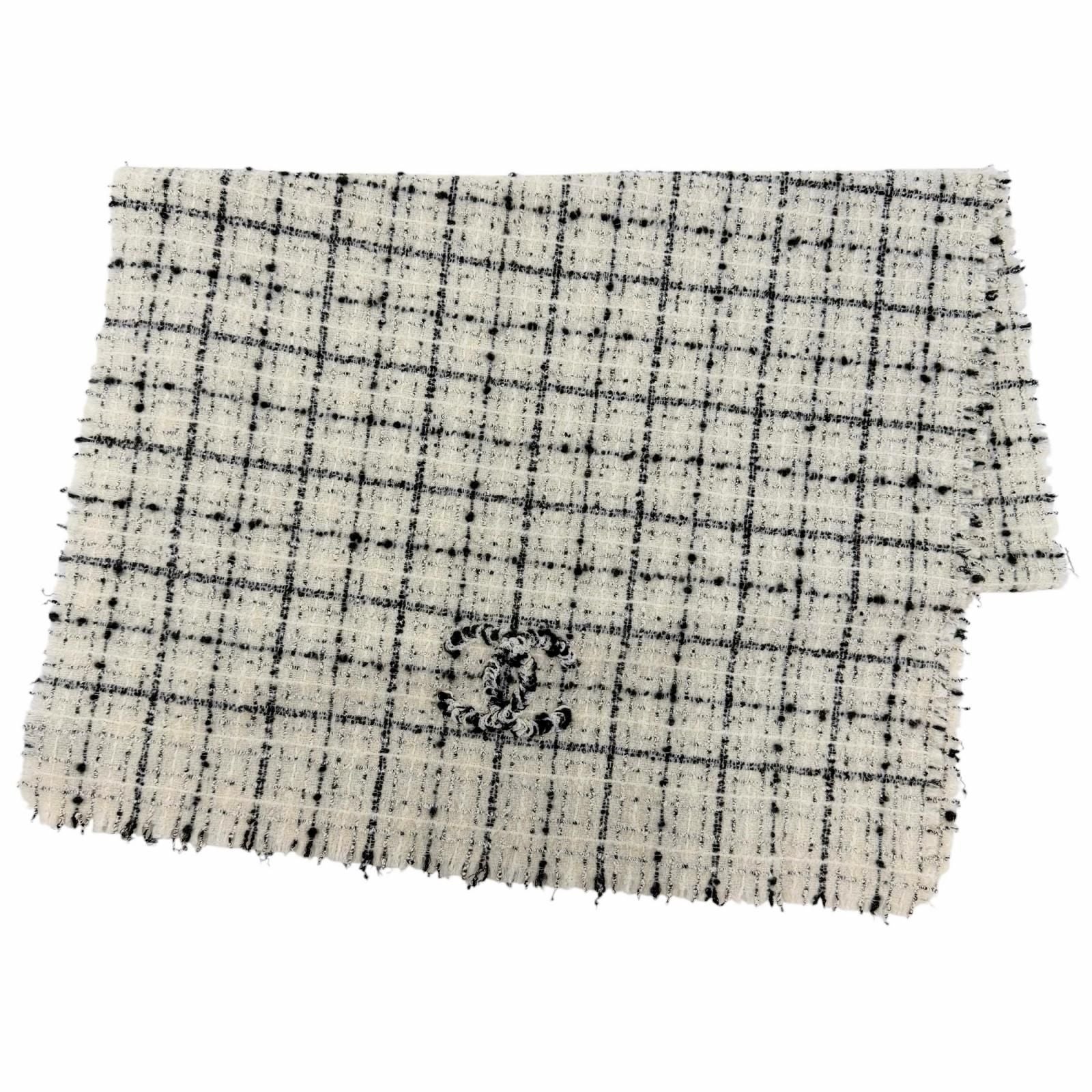 Chanel 2025/26 231000 Scarf