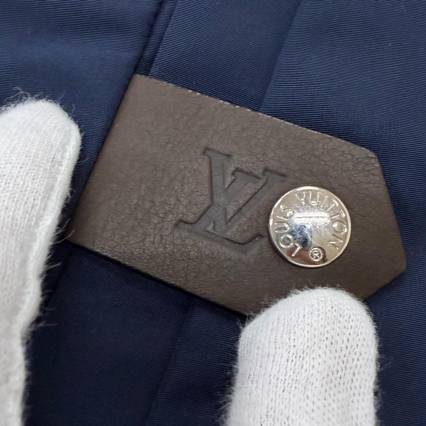 Louis Vuitton Lining Damier Pattern LV Logo Packable Partially Leather Soutien — view 6