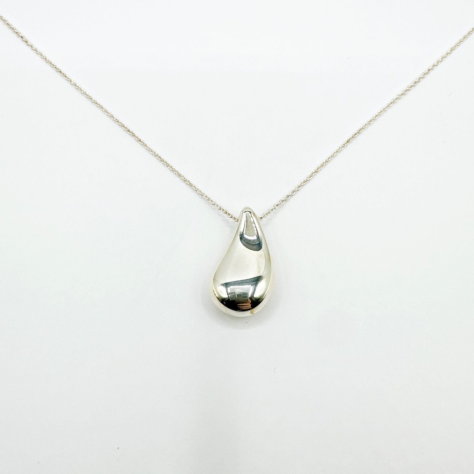 Tiffany & Co Teardrop Silver Necklace 61 cm — view 6