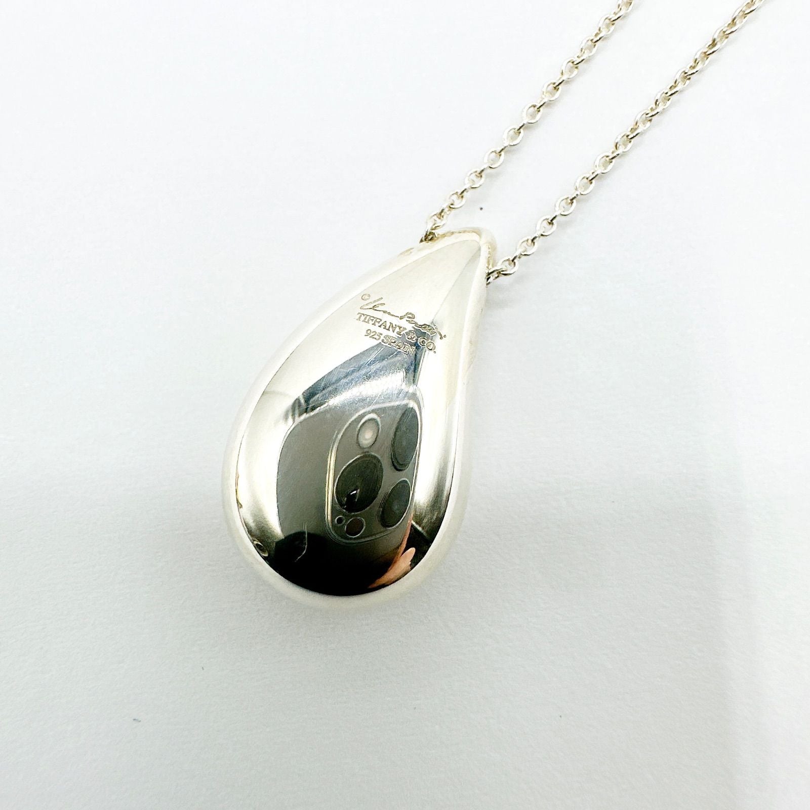 Tiffany & Co Teardrop Silver Necklace 61 cm — view 3