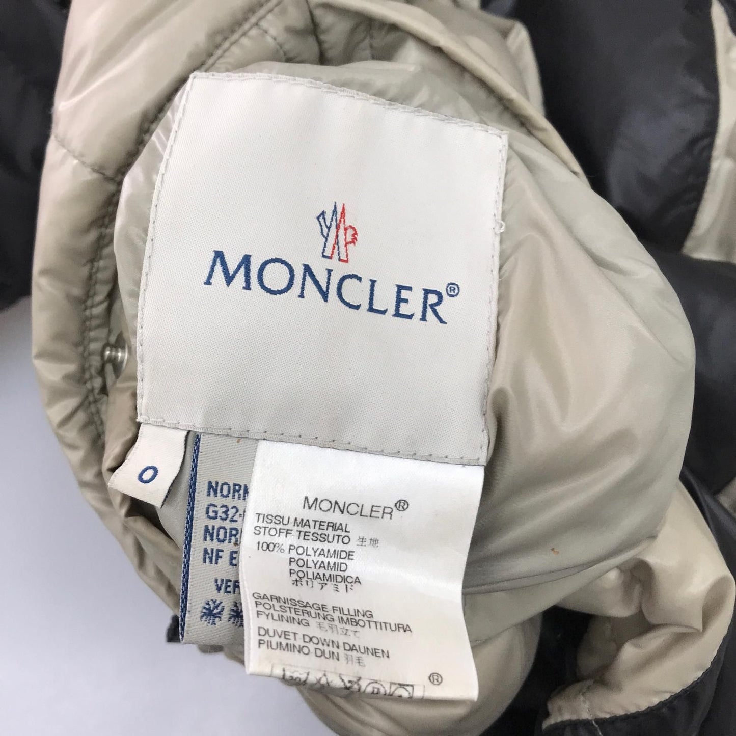 Moncler Jacket Down Black — view 6