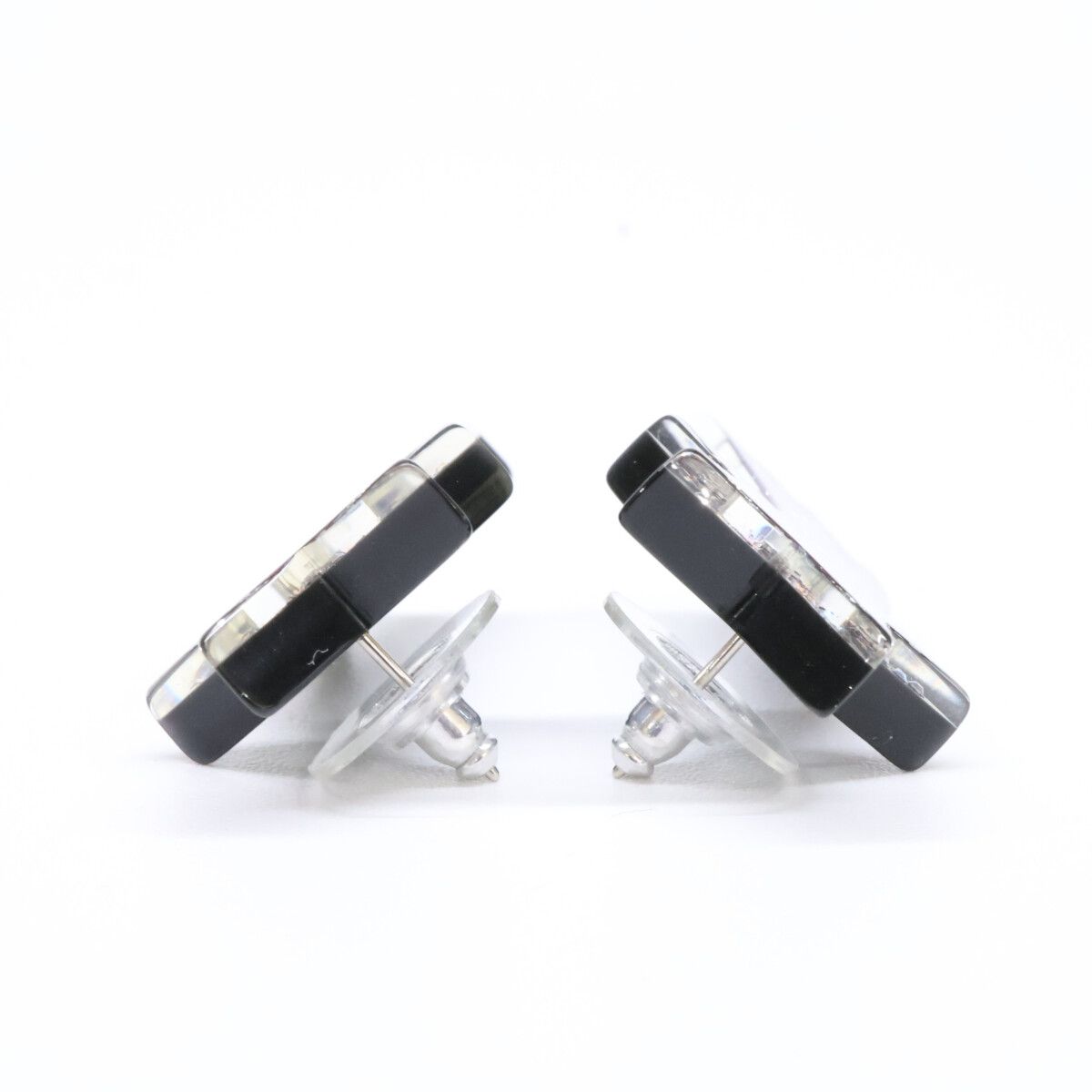 Chanel 17k Rhinestone CC Logo Shooting Star Earring — view 2