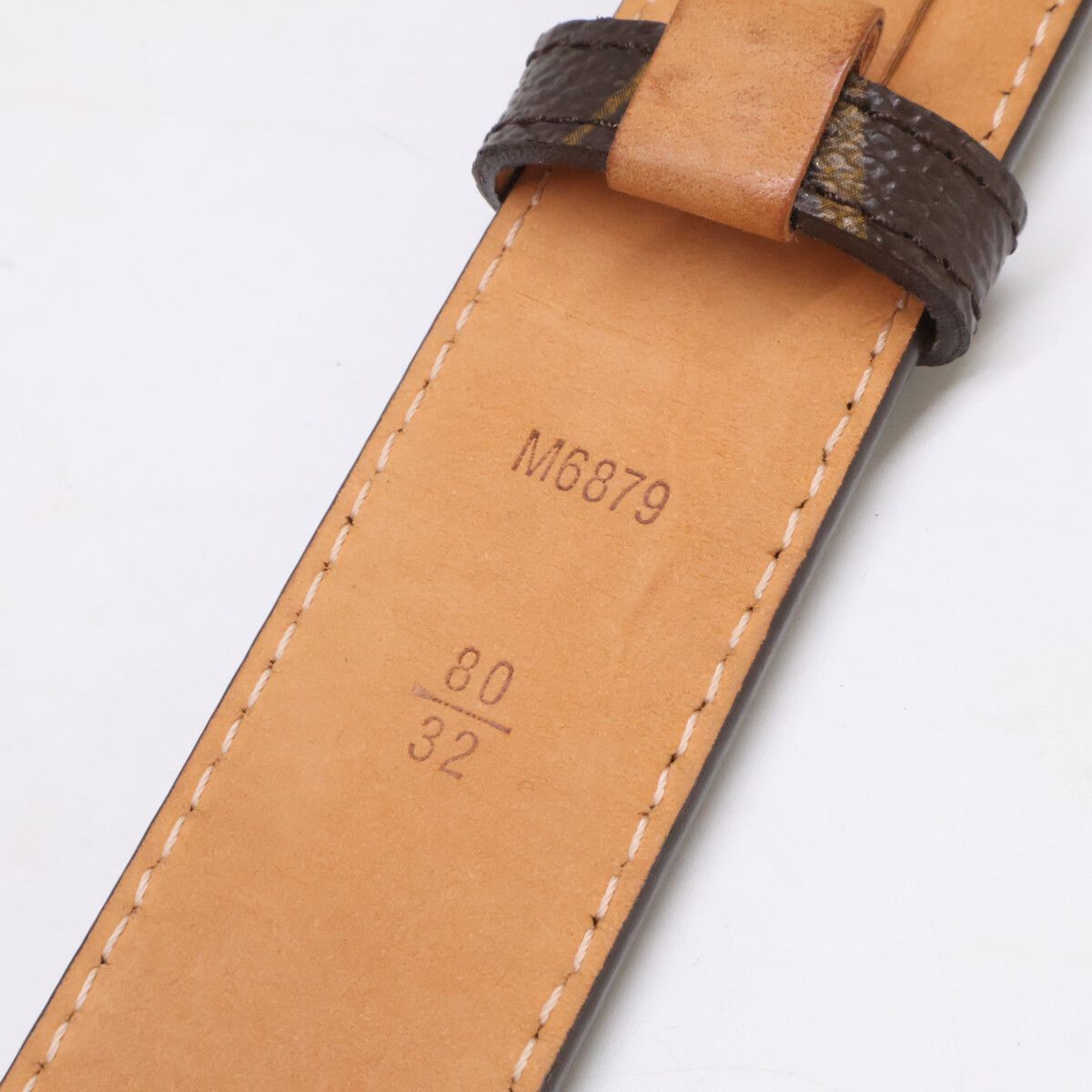 Louis Vuitton Ceinture LV Monogram Belt — view 9