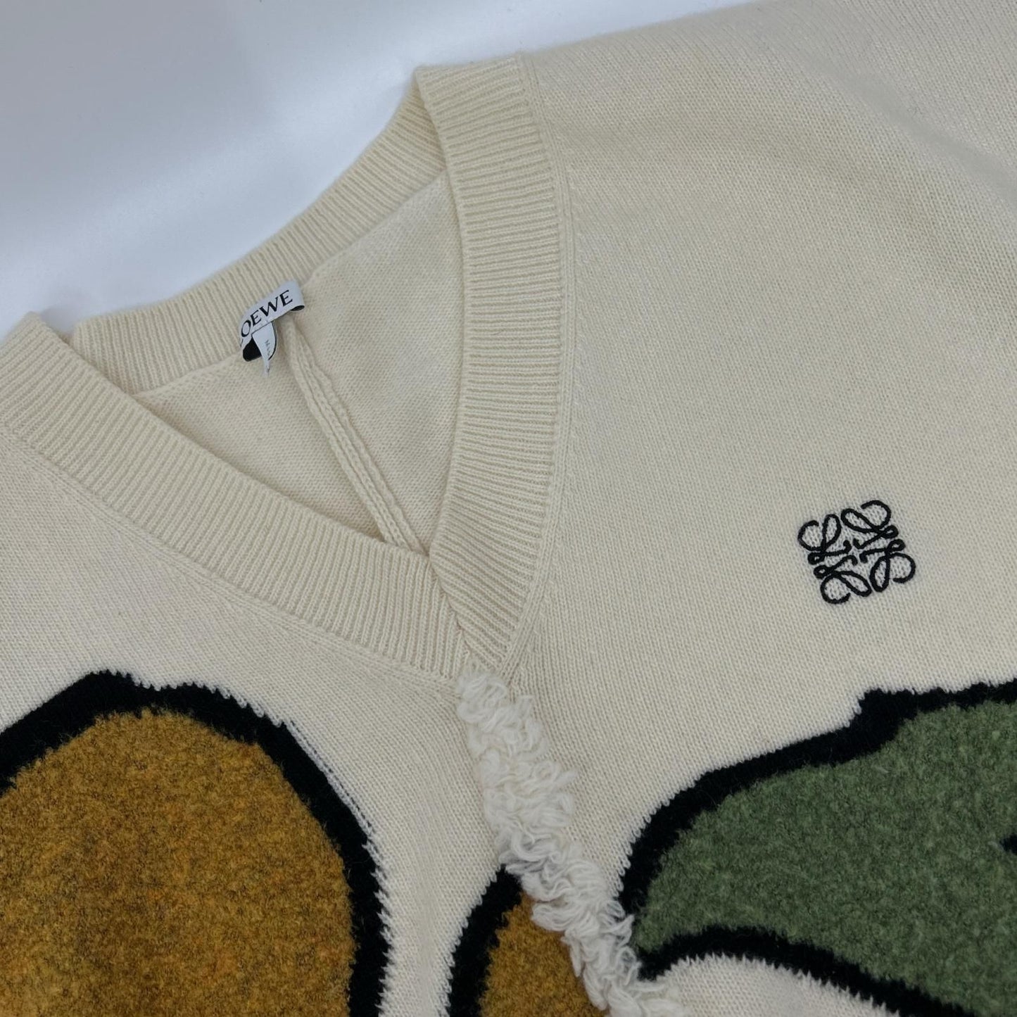 Loewe Ivory Herbarium Agram V-neck Deformed Knit XS Sweater — view 7