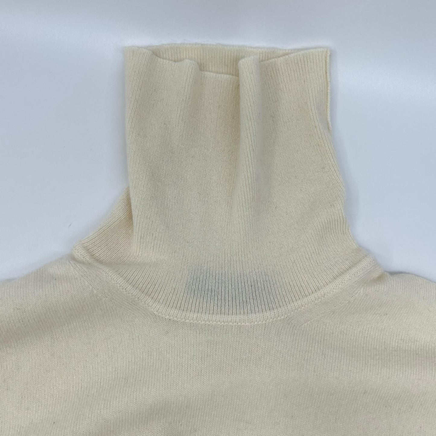 Loro Piana Ivory Baby Cashmere Turtleneck Knit 48 Sweater — view 7