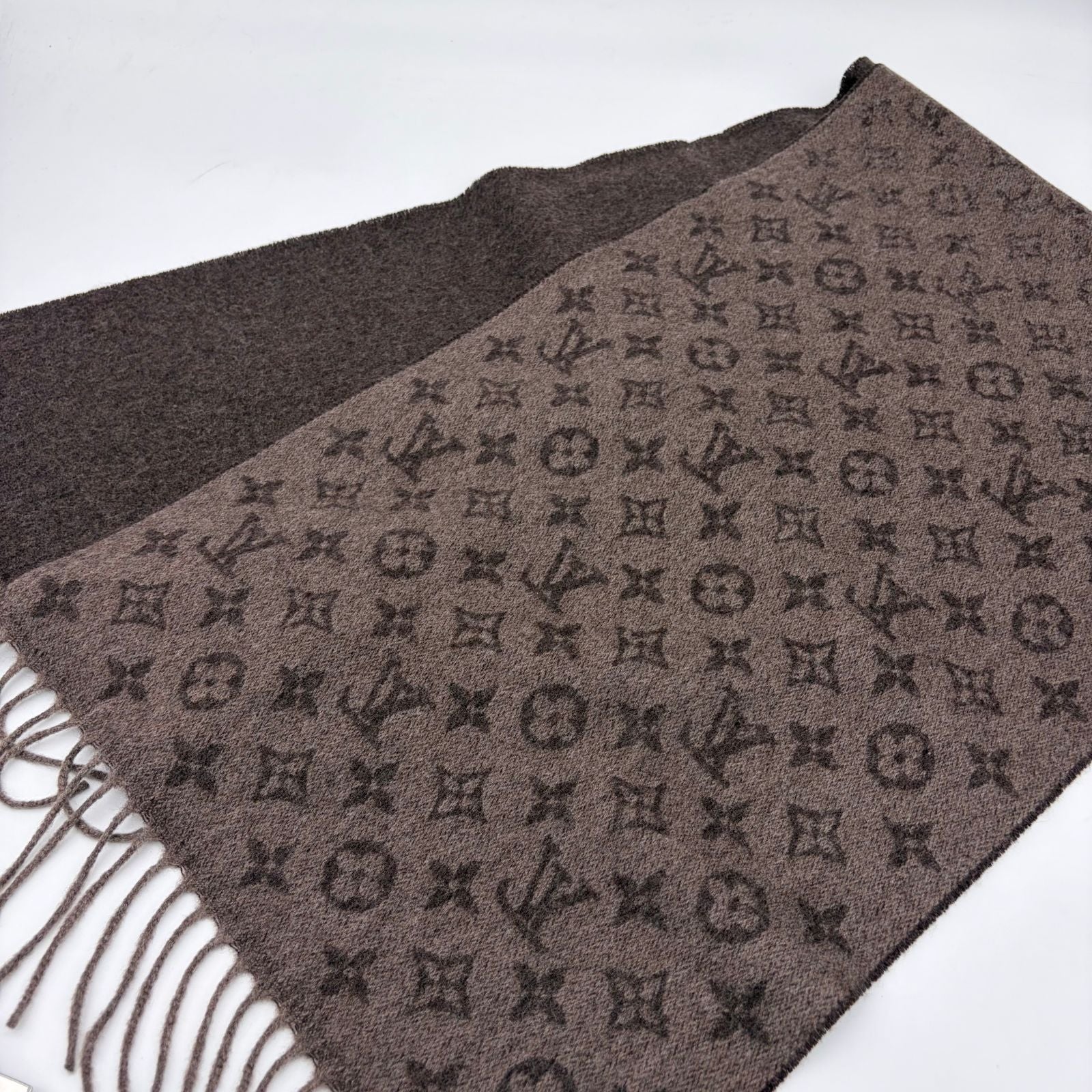 Louis Vuitton Echarpe Monogram Gradient Scarf Cashmere Brown — view 6