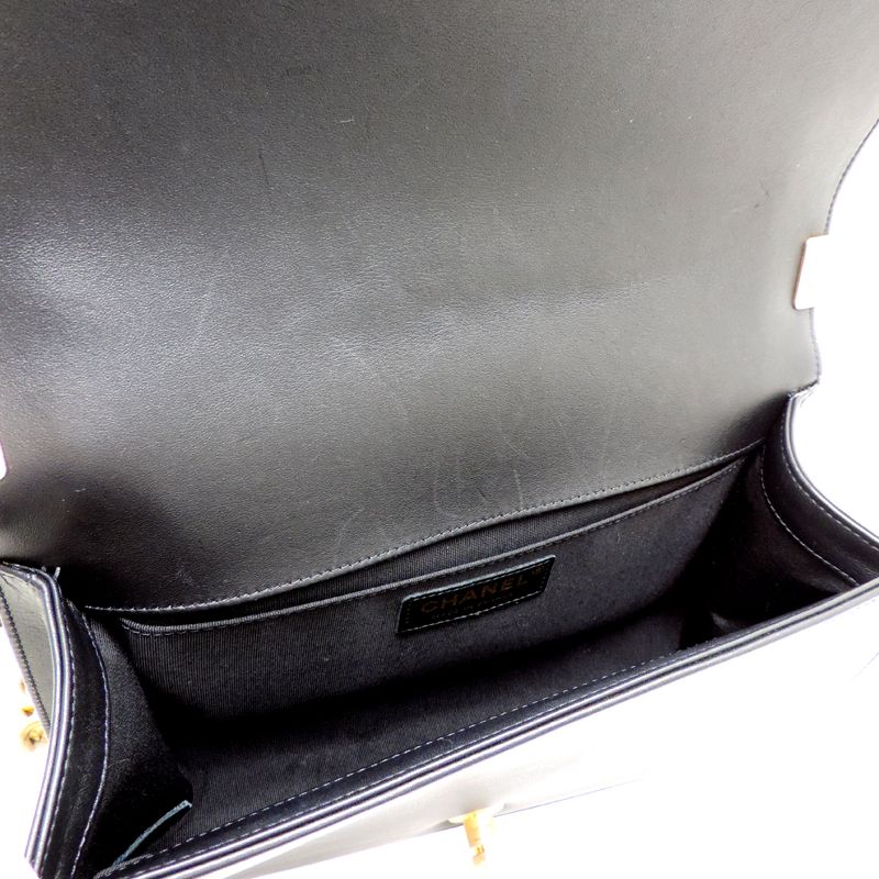 Chanel Shoulder Bag Black — view 6