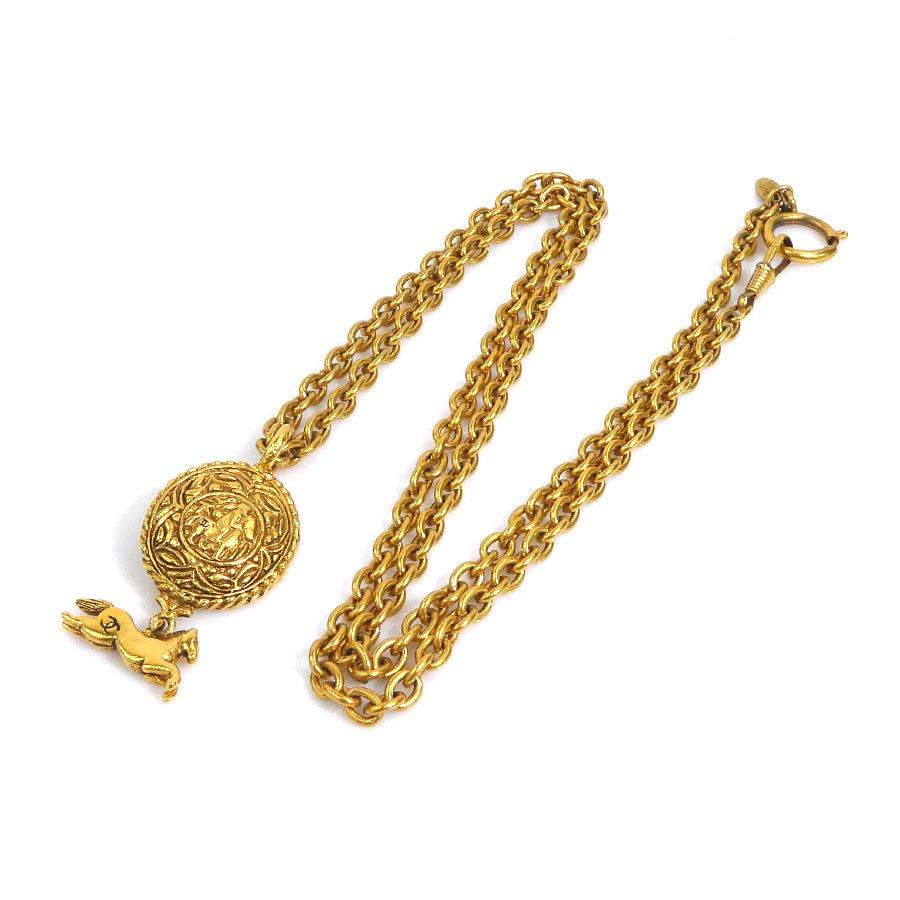 Chanel Necklace CC Logo — view 9
