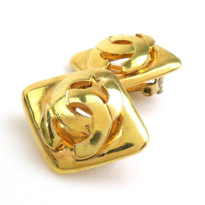 Chanel Earrings CC Logo — view 2