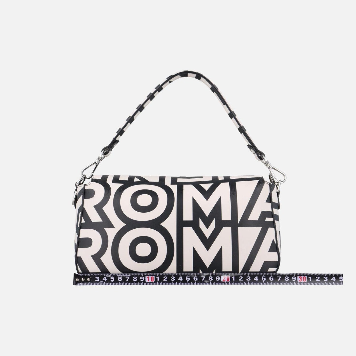 Fendi Baguette Messenger — view 3