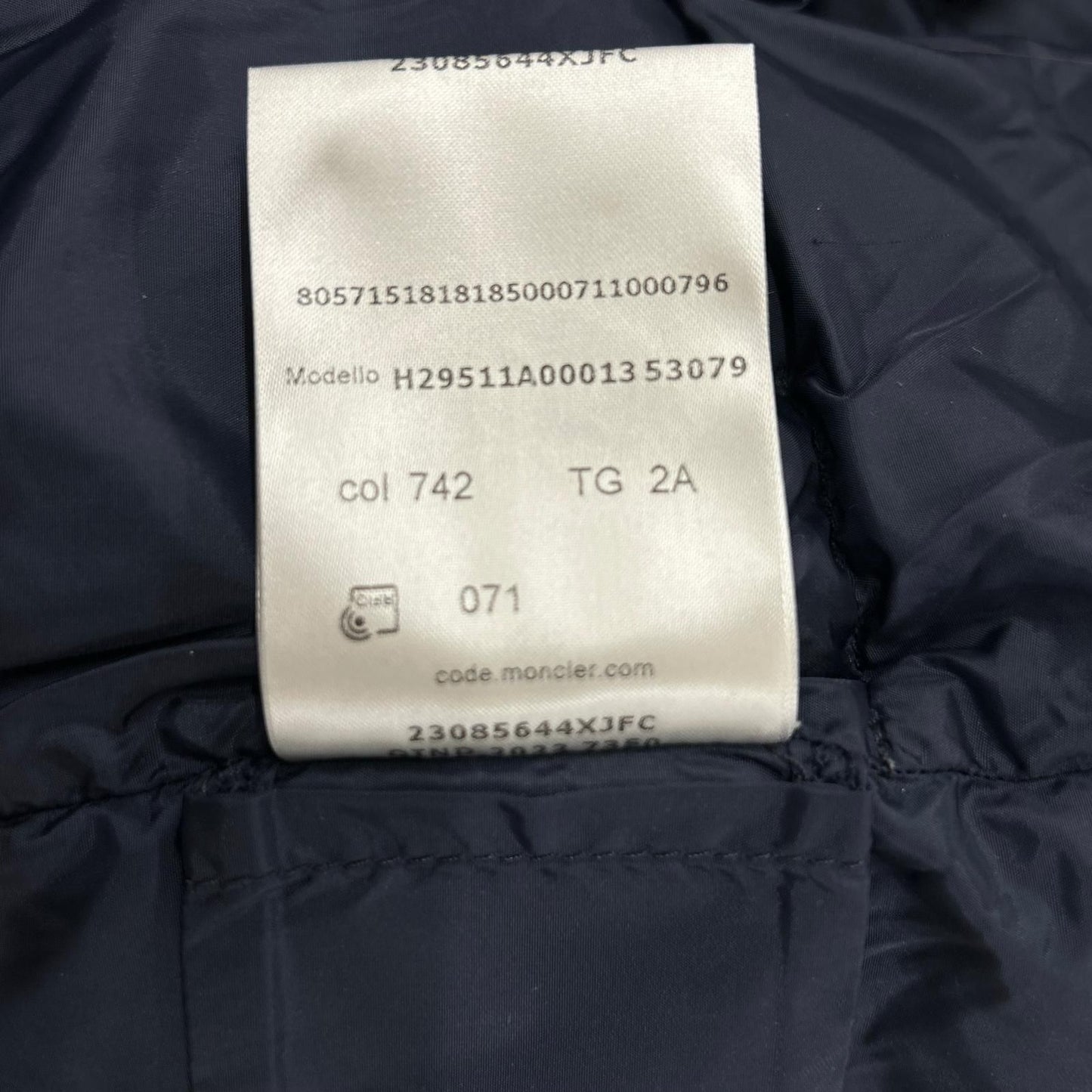 Moncler Jules Hooded Down Jacket — view 8