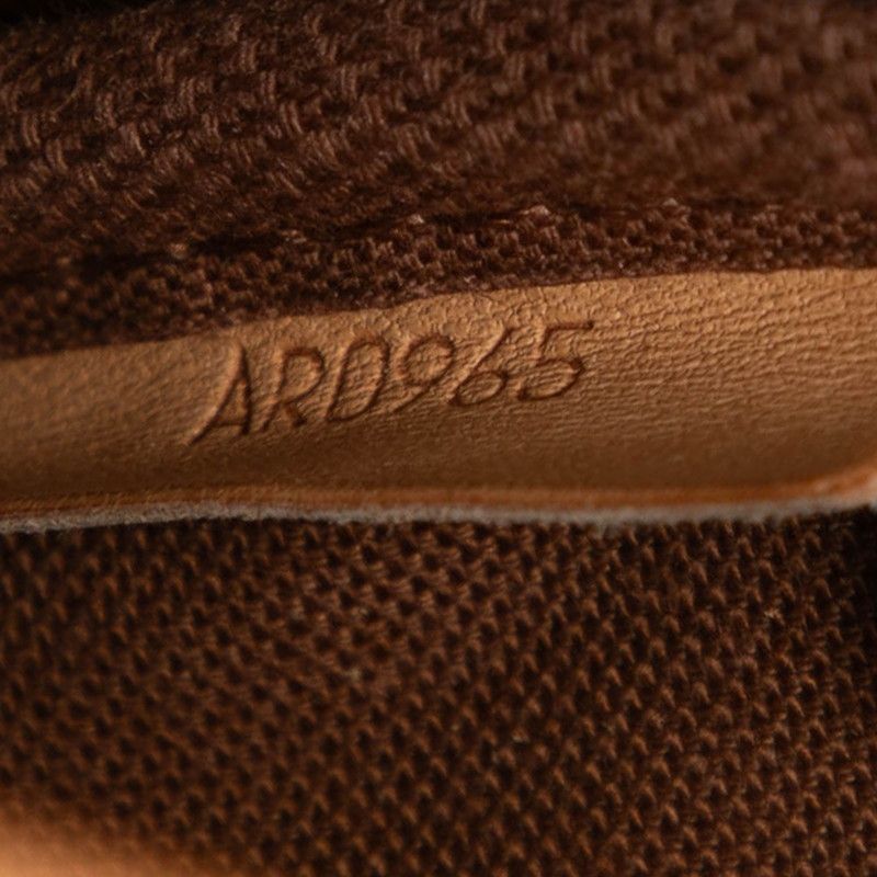 Louis Vuitton Monogram Saumur 30 Crossbody Shoulder Bag Brown Leather — view 7