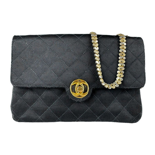 Chanel Shoulder Bag Black