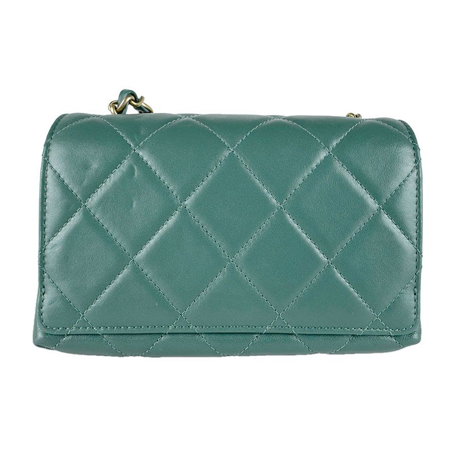 Chanel Shoulder Bag Green — view 3