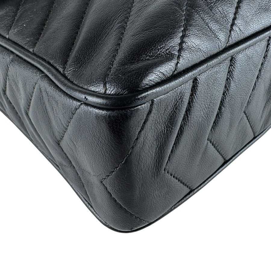 Chanel Shoulder Bag Stitch — view 8